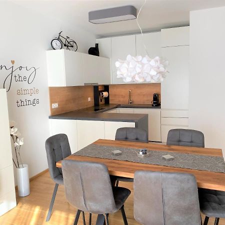 Wein Kultur Apartment Flavia Solva Wagna ภายนอก รูปภาพ