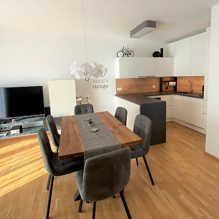 Wein Kultur Apartment Flavia Solva Wagna ภายนอก รูปภาพ